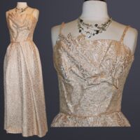 Vintage孤品 50年代 金色浮雕感织花 折纸元素 象牙色古董连衣裙